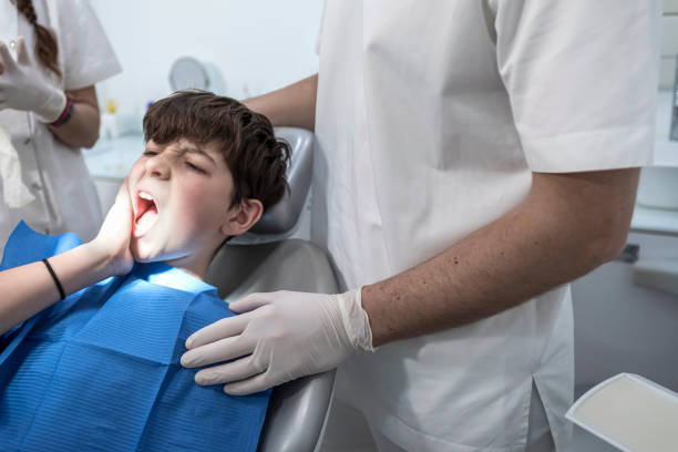 Best Root Canal Emergency Dentist  in Newburgh Heights, OH